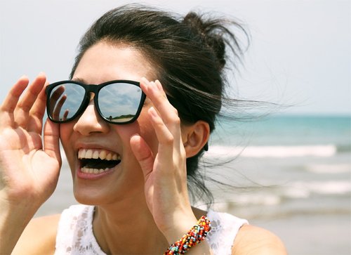 2is Mark Sunglasses│Matte Black Frame│Silver Mirror Lens│ UV400 protection