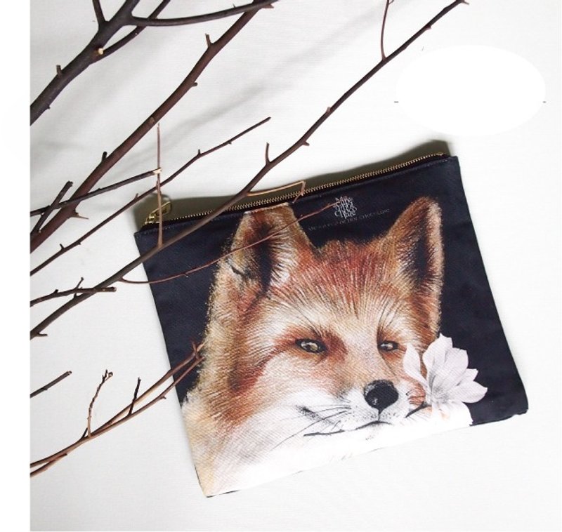 Ancient spirit red fox custom clutch