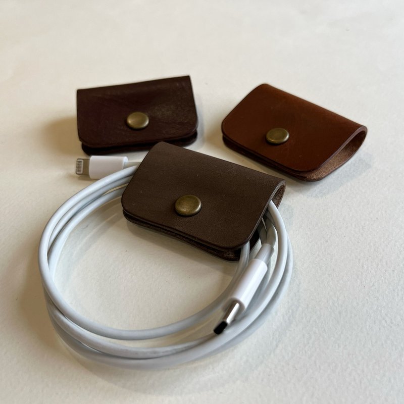 Reader 皮革集線器  經典系列 /電線收納/植鞣革【 一組2個 】 - 捲線器/電線收納 - 真皮 多色