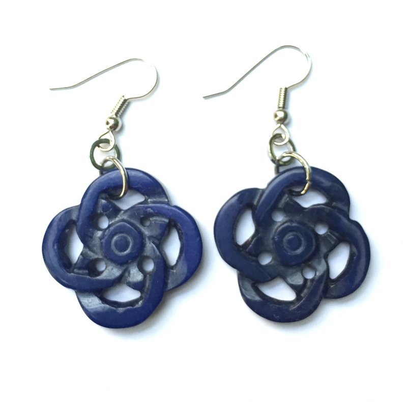 E0306 - own design and manufacture - fashion generous gift of choice - natural stones - soda stone (Sodalite) Earrings