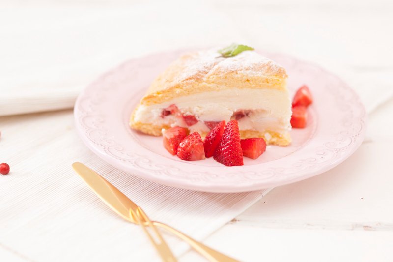 【天使的湯匙】草莓黛莉絲蛋糕 - 鹹派/甜派 - 新鮮食材 紅色