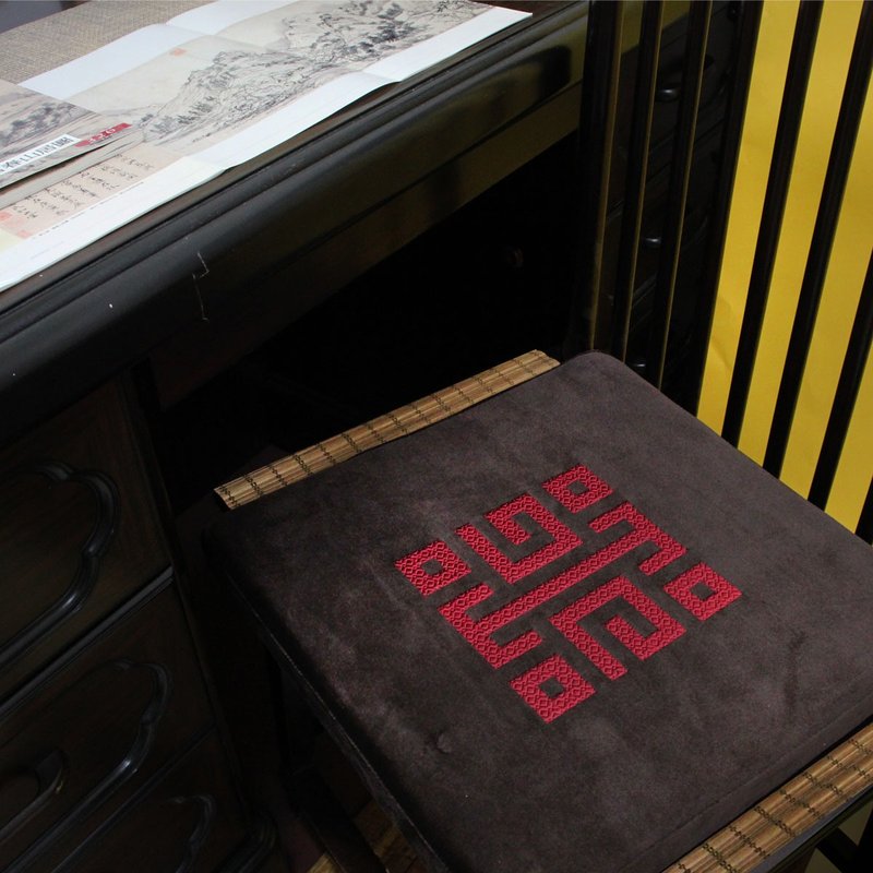 故宮挺脊舒壓坐墊 - 其他家具 - 聚酯纖維