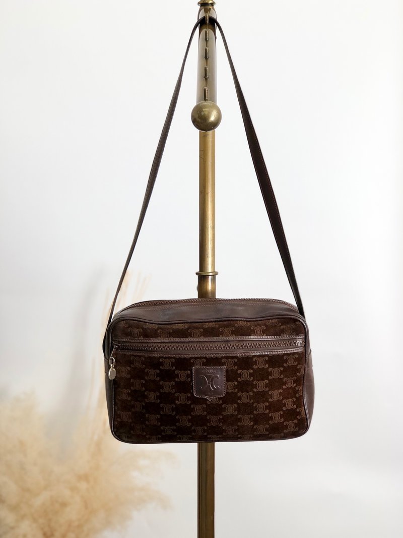 【 日本直送 名牌中古包 】CELINE セリーヌ ブラゾン ショルダーバッグ ブラウン ブラゾン型押し スエード vintage ヴィンテージ sckbvj - 側背包/斜背包 - 真皮 咖啡色