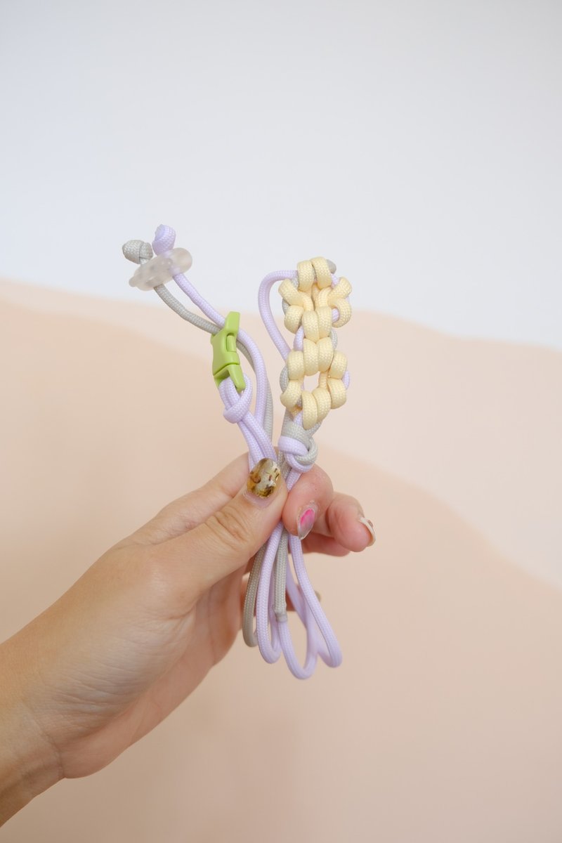 ㅣ可客製ㅣ傘繩花花飲料提繩。可調尺寸 - 飲料提袋/杯套 - 防水材質