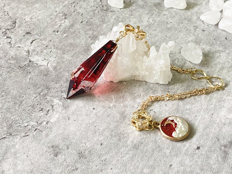 【龍血。樹脂靈擺】單品保證、紅月、莫比烏斯、大衛星|長鏈 - 項鍊 - 其他材質 紅色