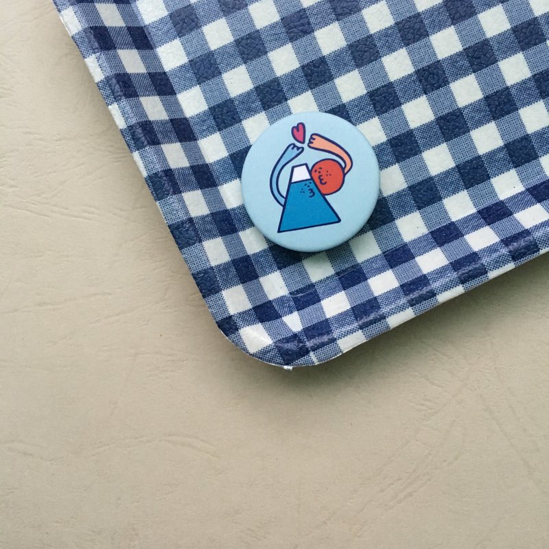 Love each other Mount Fuji badge