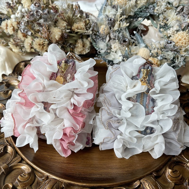 印度刺繡絲帶三角袋 - 化妝包/收納袋 - 其他材質