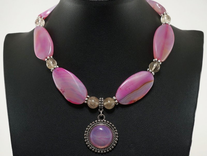 Pink Fuchsia Agate Large Beaded Statement Pendant Necklace Choker Jewelry Gift - 項鍊 - 半寶石 粉紅色