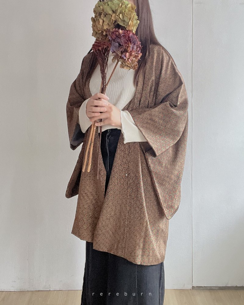 日本製和風印花薄款紅棕色古著道行和服外套 - 女大衣/外套 - 聚酯纖維 咖啡色