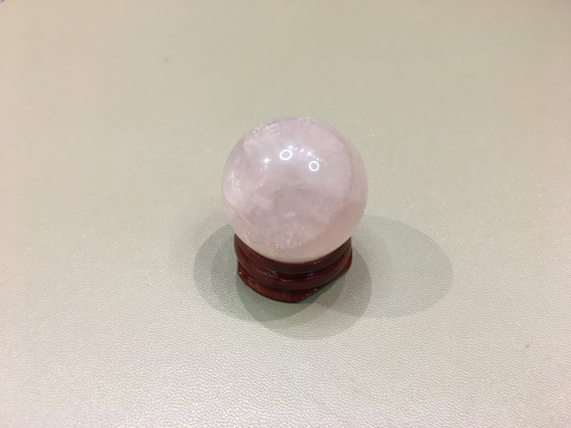 粉水晶球 32mm - 改善人緣 增加姻緣 - 擺飾/家飾品 - 水晶