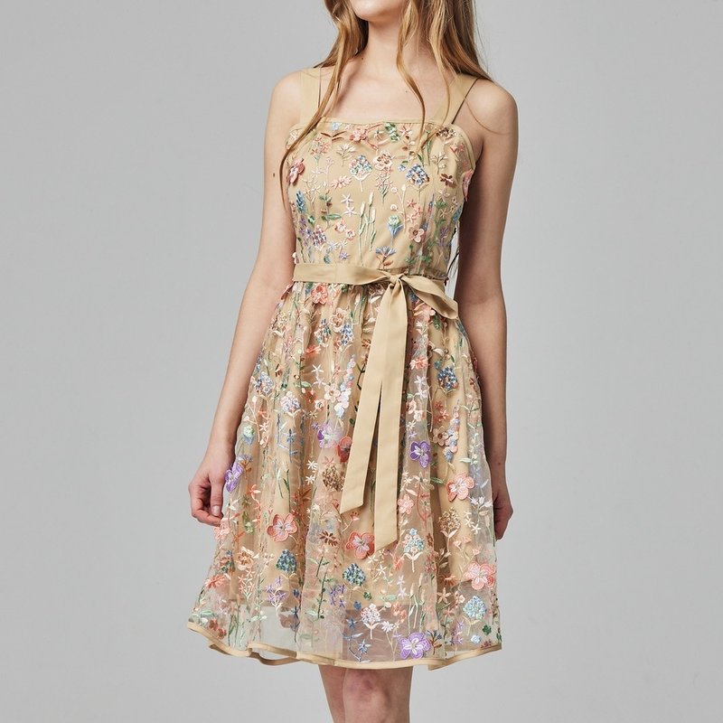 繁花似錦典雅短洋裝   杏 - 洋裝/連身裙 - 聚酯纖維 多色