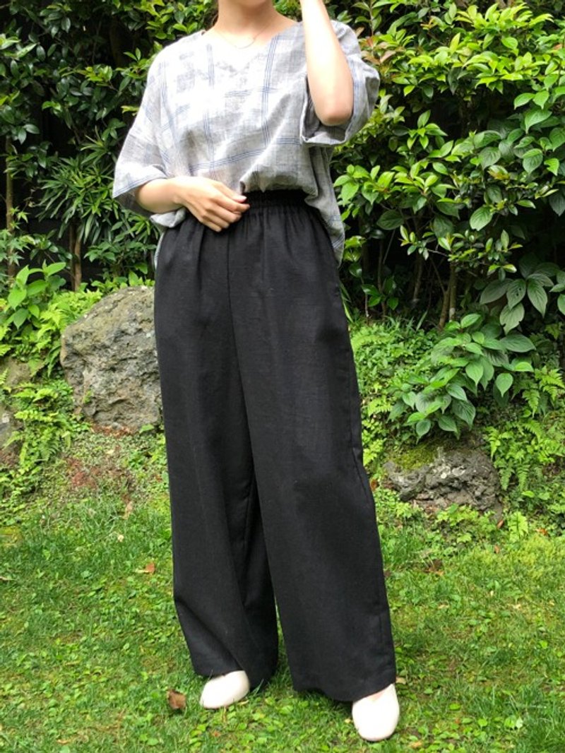 ブラックリネンキャンパスのワイドパンツ - 女長褲 - 棉.麻