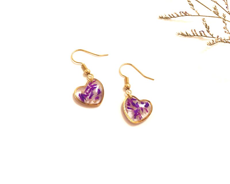 【 花 緋月 】藤紫愛心款 乾燥花系列 (可改耳夾) - 耳環/耳夾/耳骨夾 - 銅/黃銅 紫色