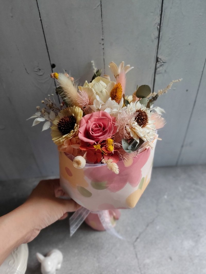 俄羅斯永生花束- 不凋花束情人節 - 乾燥花/永生花 - 植物.花 粉紅色