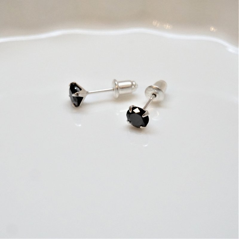 ll modo彩鋯耳針 ll 5mm黑色925銀耳針 ER-00052 - 耳環/耳夾/耳骨夾 - 純銀 黑色