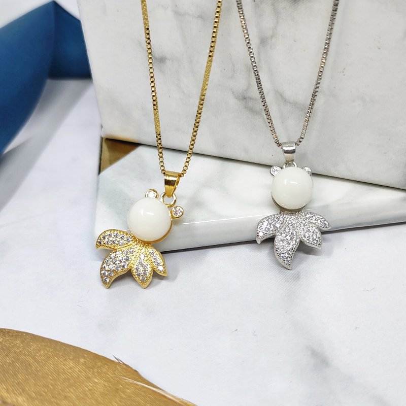 Golden Hour Jellyfish Milk Necklace