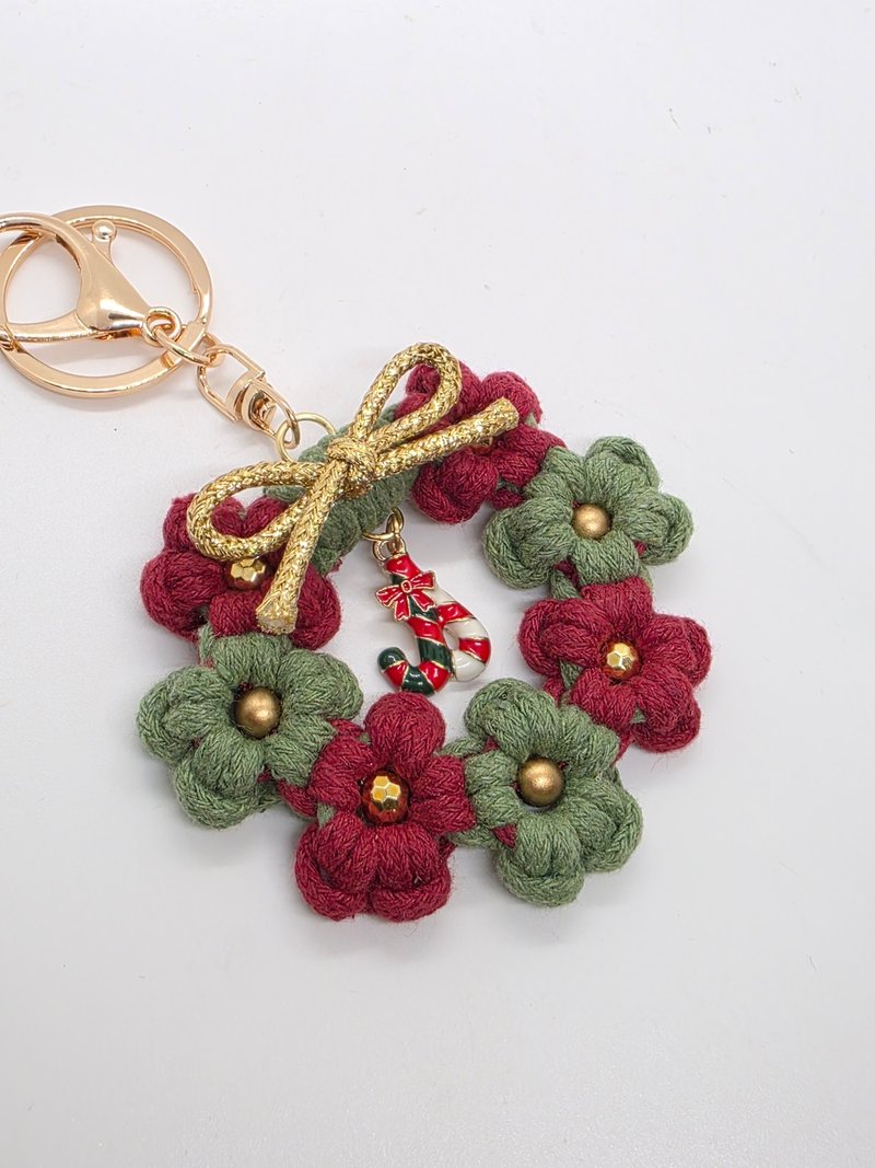 F.S.H 聖誕款設計。復古紅綠色。編織款掌心迷你花環。吊飾鑰匙圈 - 吊飾/掛飾 - 棉.麻 紅色