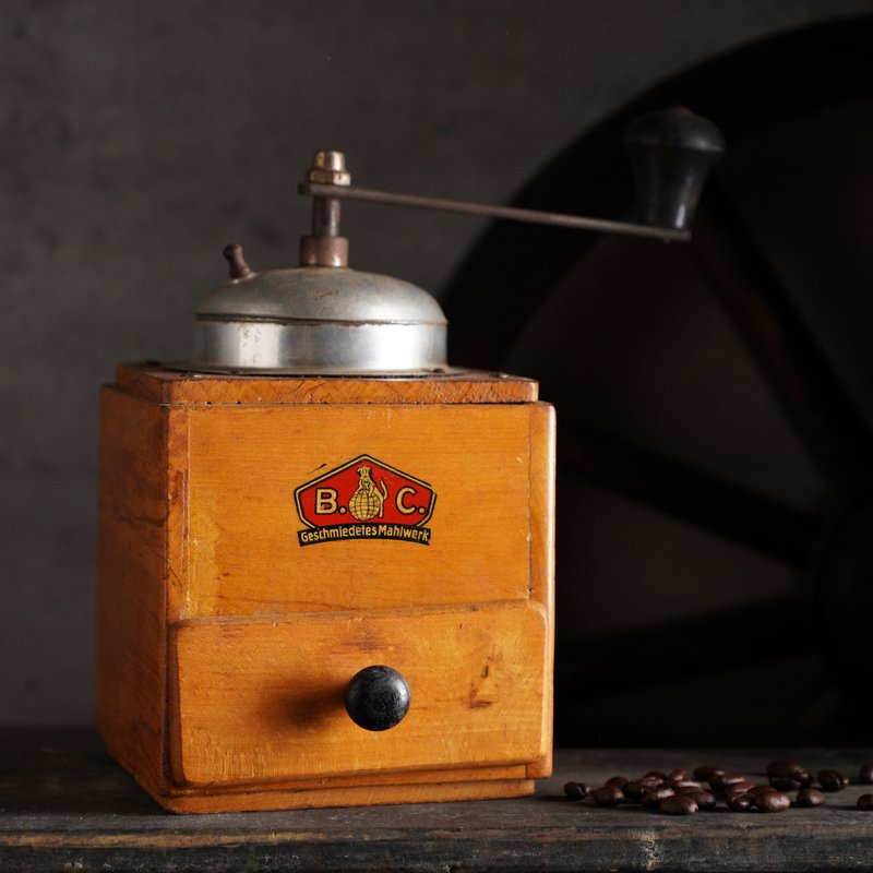 德國BeHa/B.C.手搖咖啡磨豆機 - 咖啡壺/手沖壺 - 木頭 咖啡色