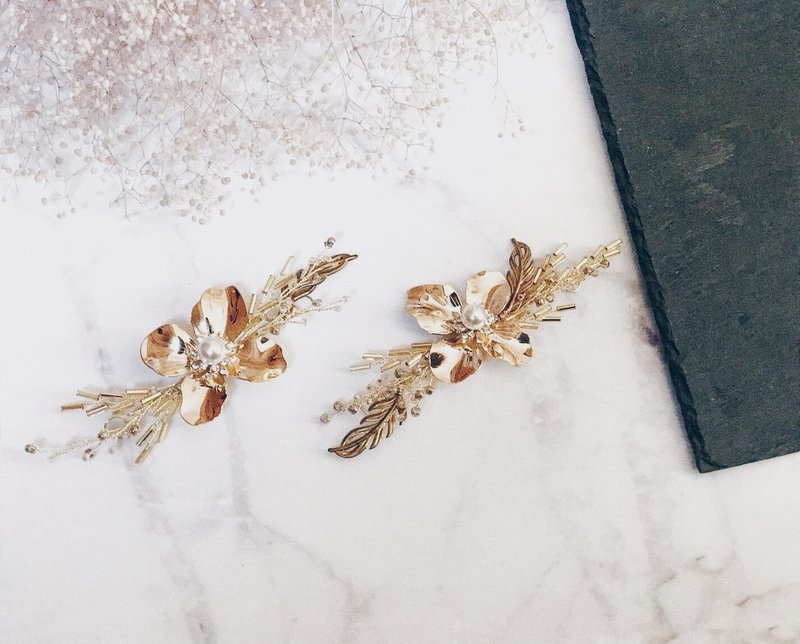 Case / hand made jewelry bridal hair accessories