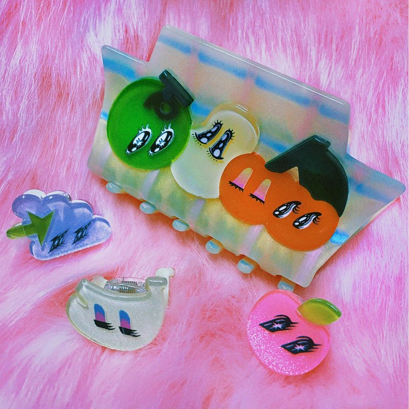 可愛水果 壓克力 糖果色 側邊髮抓 髮卡 髮飾 - 髮夾/髮圈 - 其他材質 多色