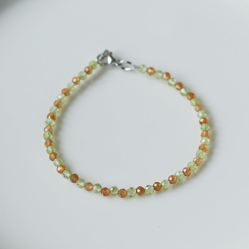 綠野仙蹤 橄欖石與石榴石 愛的手環 - 手鍊/手環 - 半寶石 白色