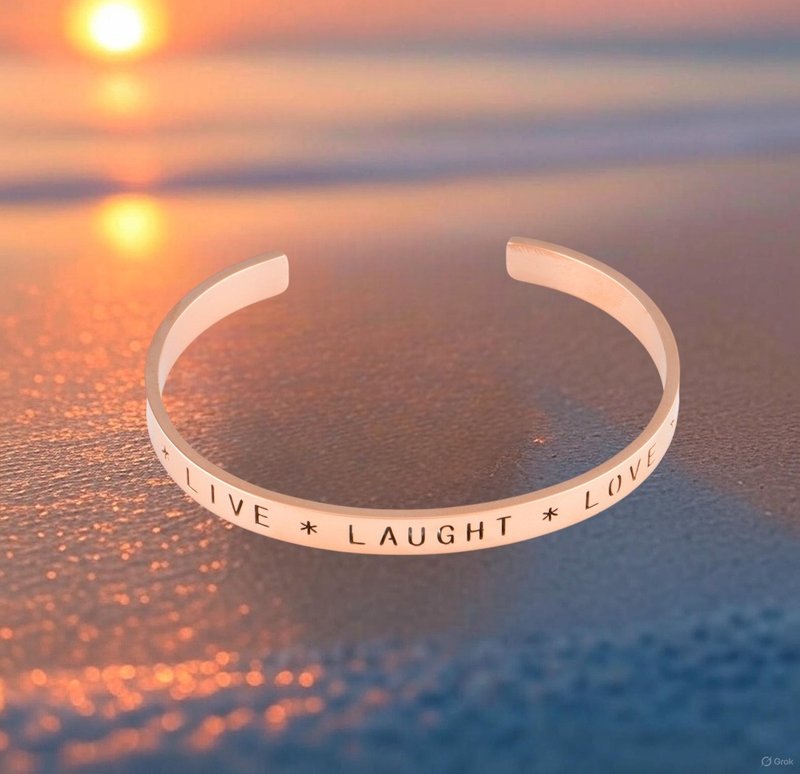 【微笑相伴】Live Laugh Love不鏽鋼手環 | 信念相伴 - 愛與微笑 - 手鍊/手環 - 不鏽鋼 金色