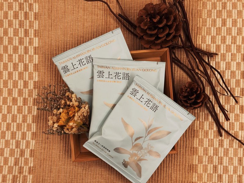 雲上花語 台灣阿里山金萱烏龍 盒裝 - 茶葉/茶包/水果茶 - 植物.花 多色
