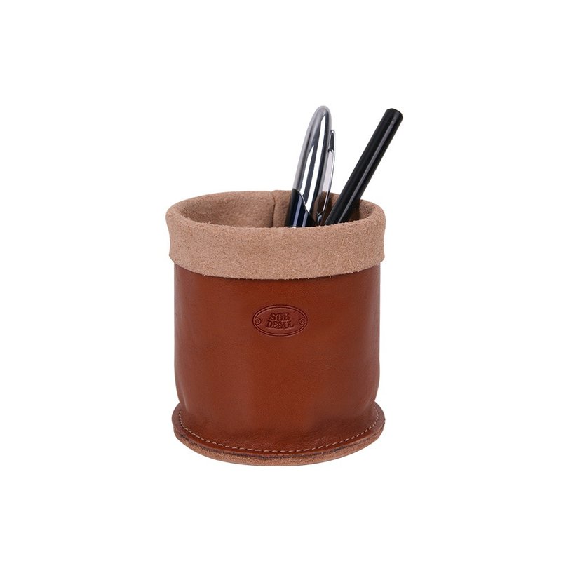 Raw caramel color pen holder