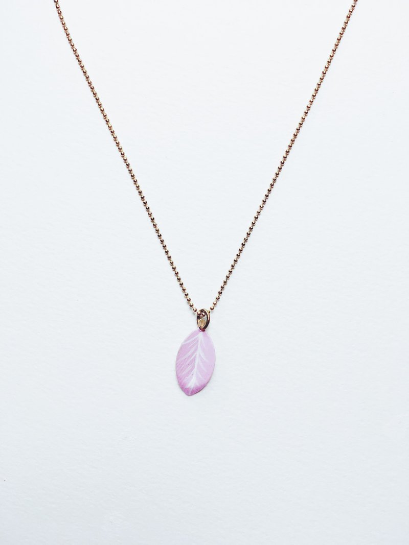Hand-painted necklace-leaves
