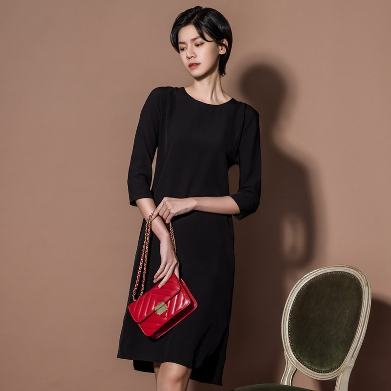 【MEDUSA】素雅剪裁黑色緞感洋裝(M-XL) | 女小禮服 中長洋裝 - 洋裝/連身裙 - 聚酯纖維 黑色