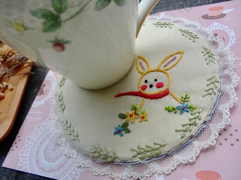 客製小兔圖案杯墊