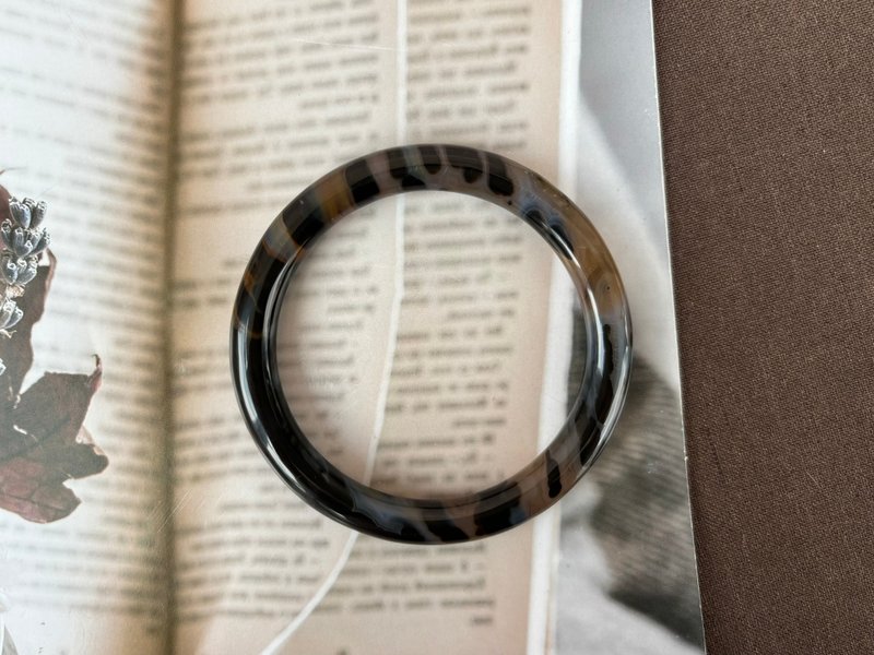 瑪瑙手鐲(豹紋大圈口) - 手鍊/手環 - 水晶 多色