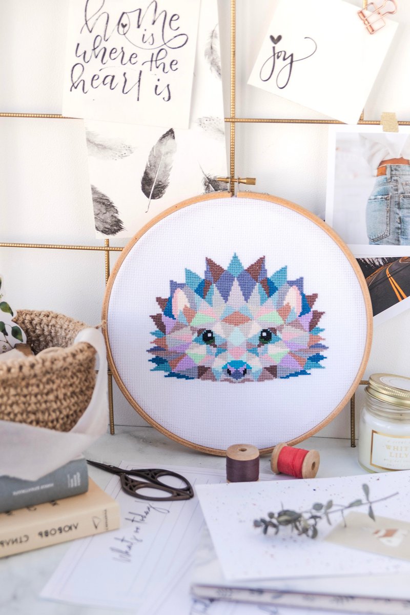 Hedgehog Cross Stitch PDF Pattern 十字繡 - 編織/刺繡/羊毛氈/縫紉 - 其他材質