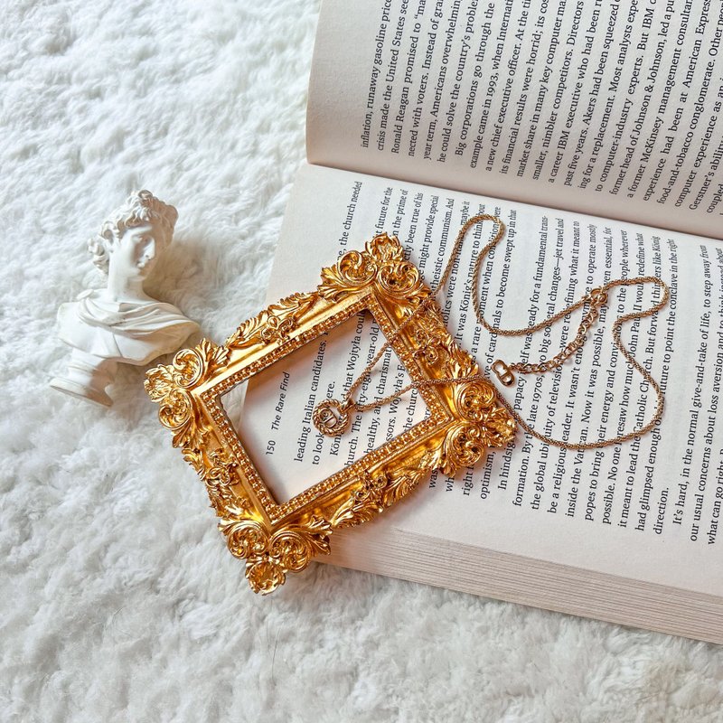 【日本中古】Vintage Dior 90-00年代 CD麻花項鍊 復古首飾盒附 - 項鍊 - 其他金屬 金色