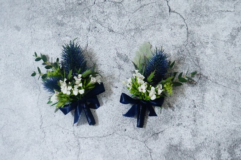 Amor Floral - Corsage 5 In - Flowers