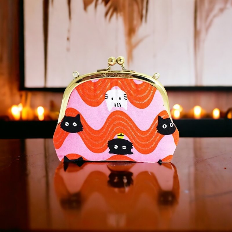 艾拉蔓手工圓框口金小廢包-曲線貓咪-橘 - 側背包/斜背包 - 棉.麻