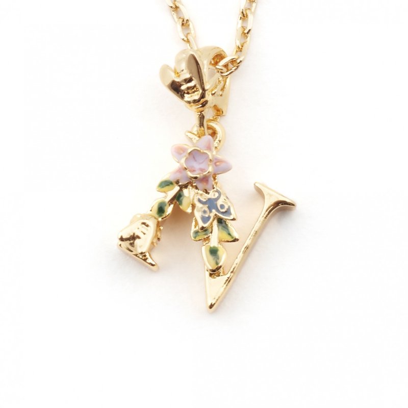 Flower English letter N necklace