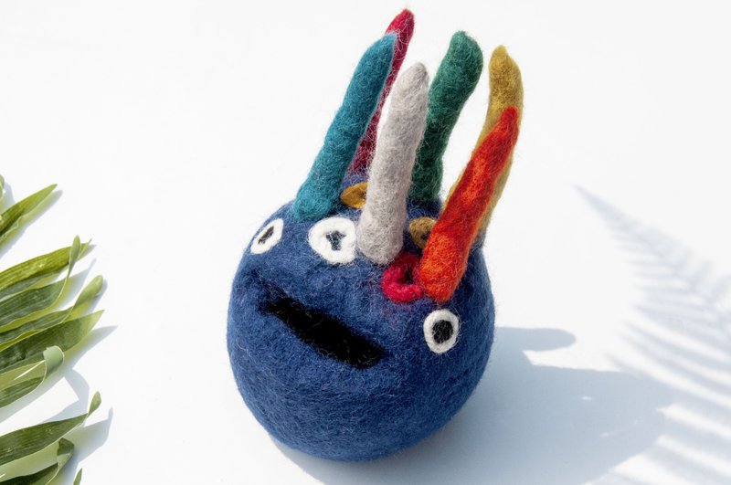 手工羊毛氈筆筒/文房具/筆筒/彩色羊毛氈筆筒-怪獸筆筒深藍名片架 - 筆筒/筆座 - 羊毛 多色