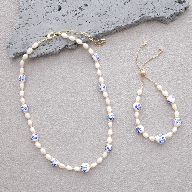 PANNE White Blue Ceramic with Oval Freshwater Pearl Necklace and Bracelet - 項鍊 - 其他材質 白色