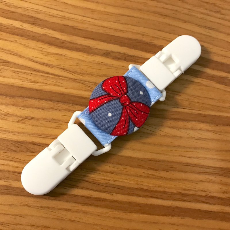 Red bow-purpose clip. Handkerchief clip