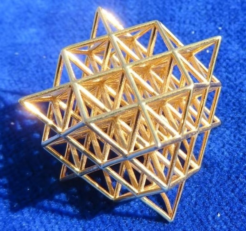 64  Tetrahedron - 吊飾/掛飾 - 其他金屬 金色