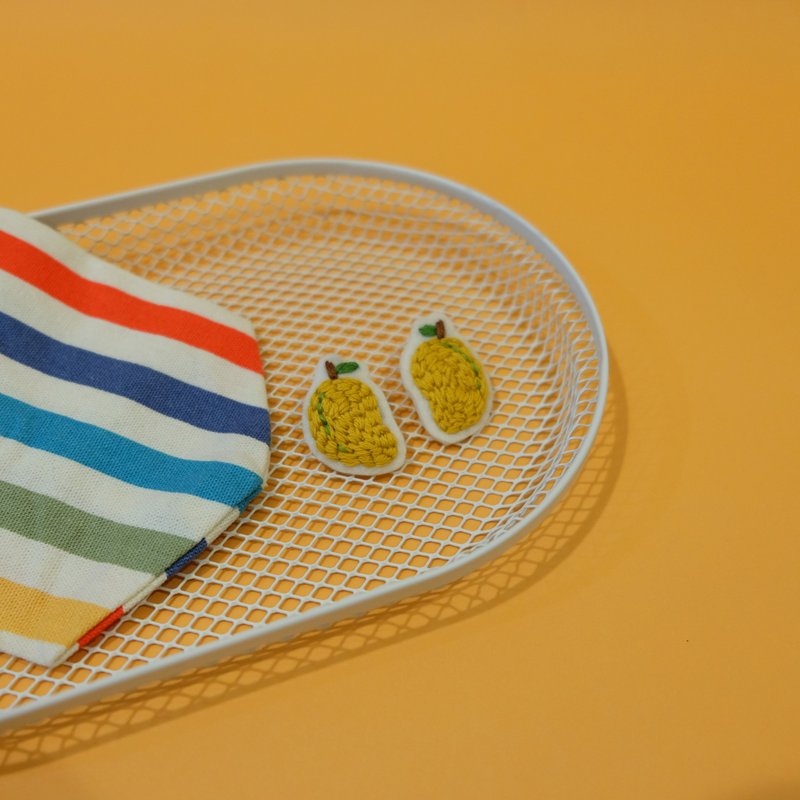 Yummy Mango Earring