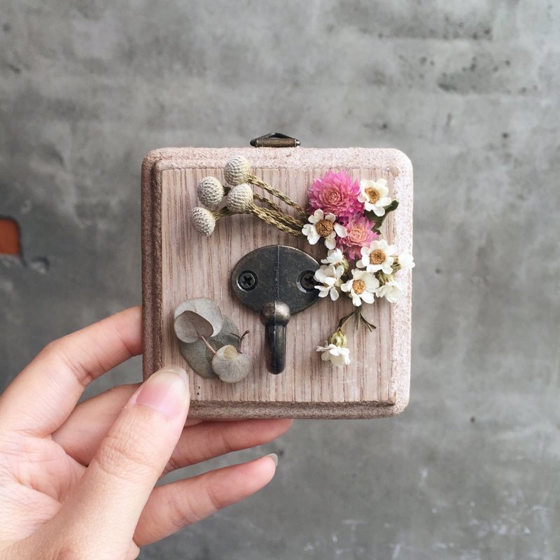 French white plum dry flower wall hanging ornaments