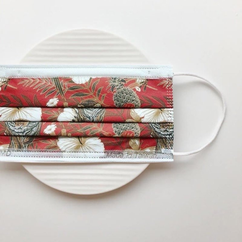 【無藏】虎虎生風/成人醫療口罩/5入裝/10入盒/50入盒/雙鋼印 - 口罩/口罩收納套 - 其他材質 紅色