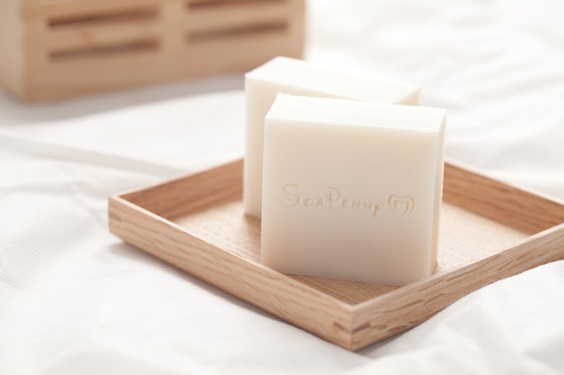 。 微香沐浴 。 白茉莉 / White Jasmine 。 手工冷製皂 。