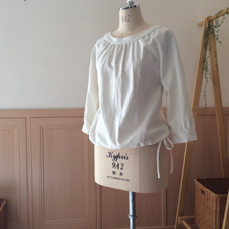 T-like order product / smock blouse (three-quarter sleeve) / cotton linen (ivory)