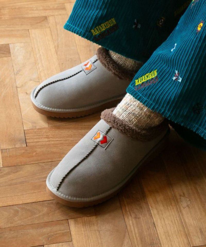 【熱門預購】羊羔絨民族刺繡保暖便鞋 (3色) CWSP5302 - 拖鞋 - 其他材質