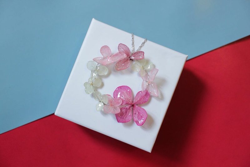 Three-dimensional Garland Necklace - Pink Fantasy