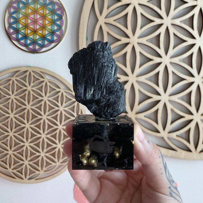 黑碧璽原石 x 黑碧璽 Orgonite