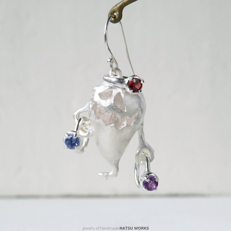 おばけのピアス / Gem and Ghost Earring 2025ハロウィン Rings 2 - 耳環/耳夾/耳骨夾 - 寶石 多色
